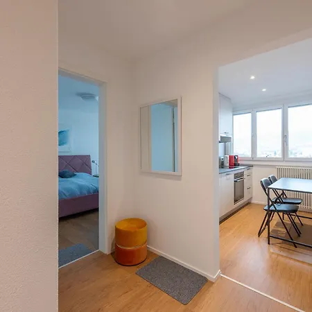 Mit Gemeinschaftsbad * Bern